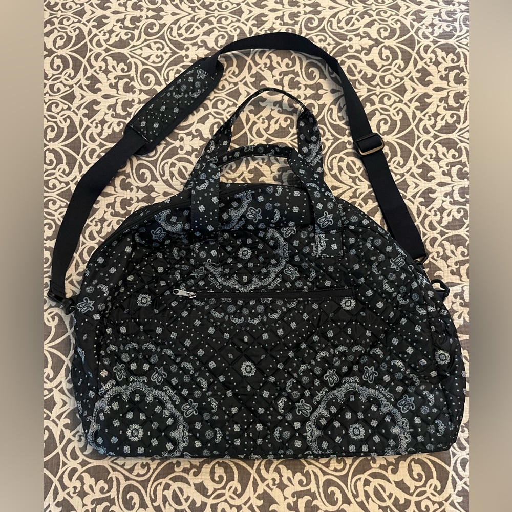 🦋 NWOT Blue Overnight Bag 🦋
